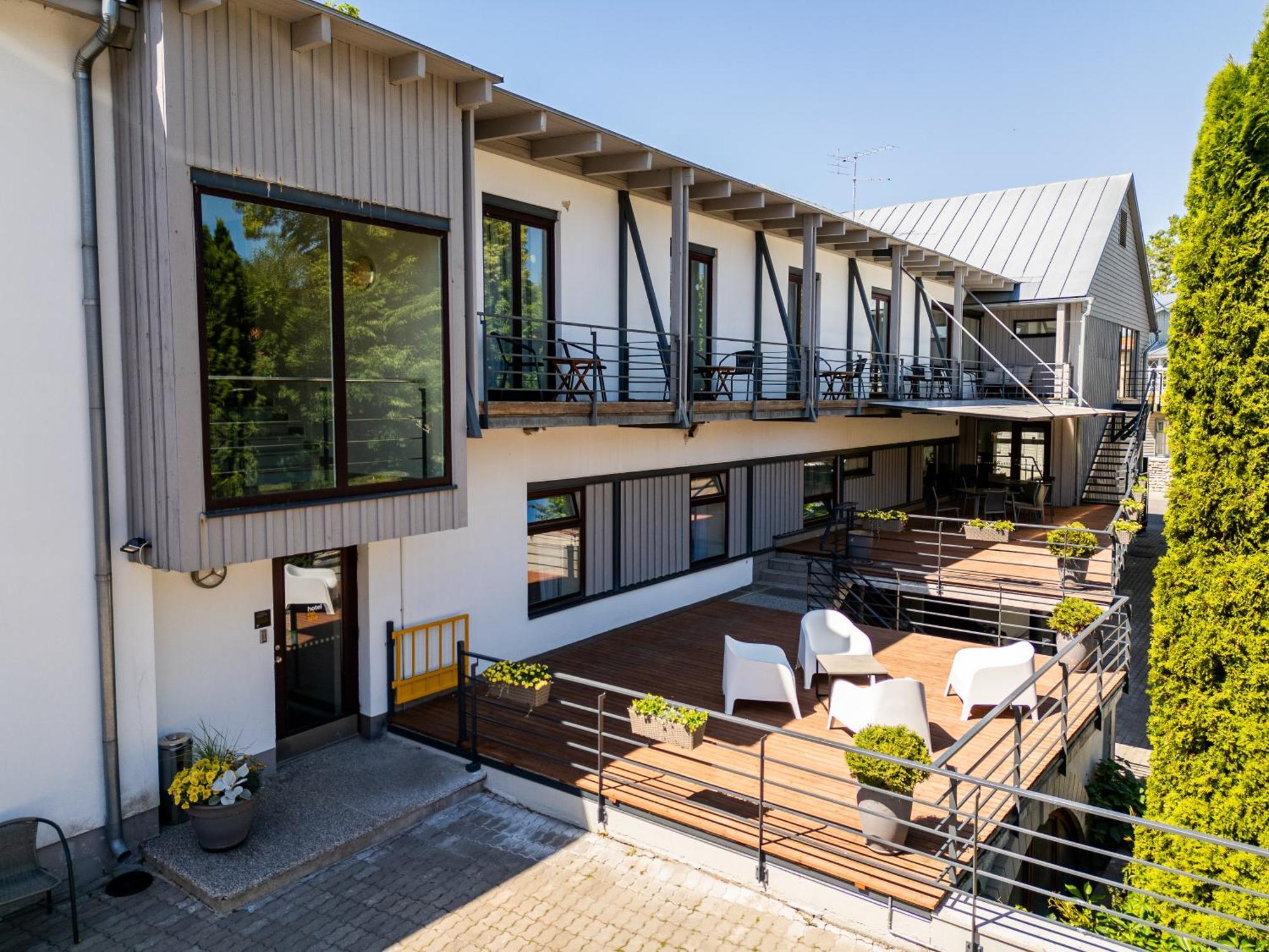 Hotel Nospa Kuressaare Exteriér fotografie